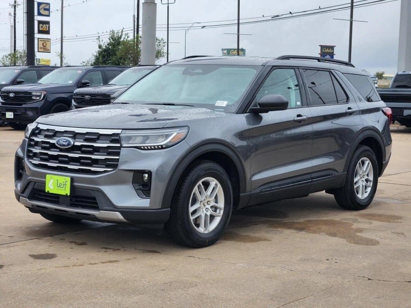 2026 Ford Explorer - Image 1