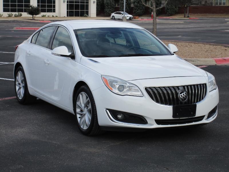 2016 Buick Regal - Image 1