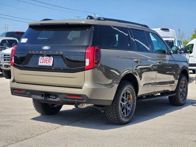 2027 Ford Expedition - Image 3
