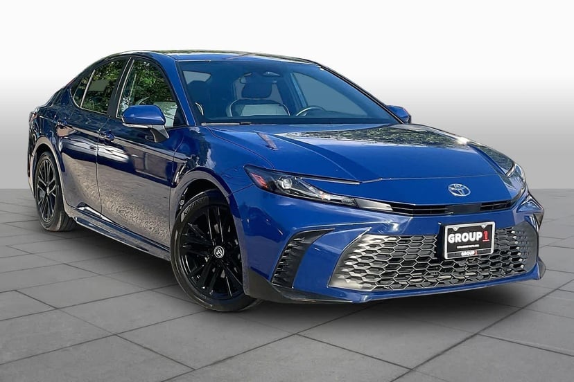 2025 Toyota Camry - Image 3