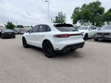 2023 Porsche Macan - Preview 3