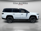 2026 Jeep Grand Wagoneer - Preview 6