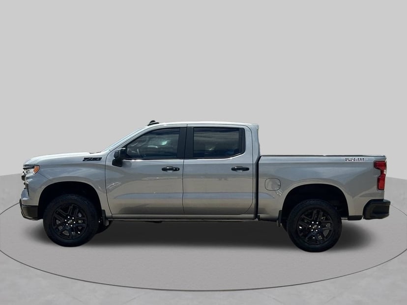 2026 Chevrolet Silverado 1500 - Image 2