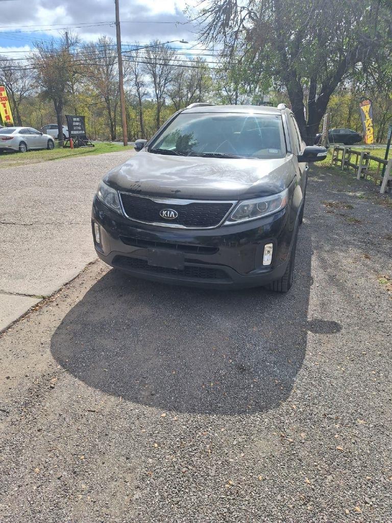 2015 Kia Sorento - Image 1