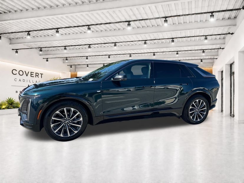 2024 Cadillac LYRIQ Sport - Image 2