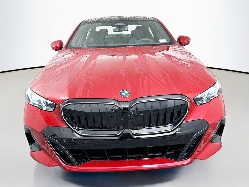 2026 BMW 5-series - Image 3