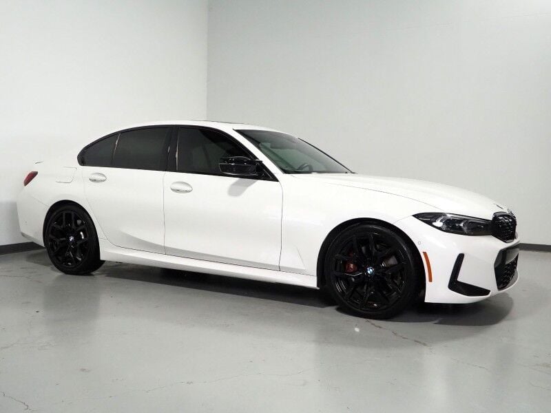 2025 BMW 3 Series - Image 1