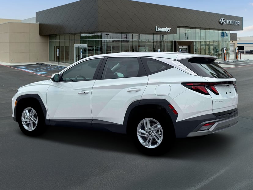 2026 Hyundai Tucson - Image 2