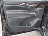 2027 Chevrolet Traverse - Preview 12