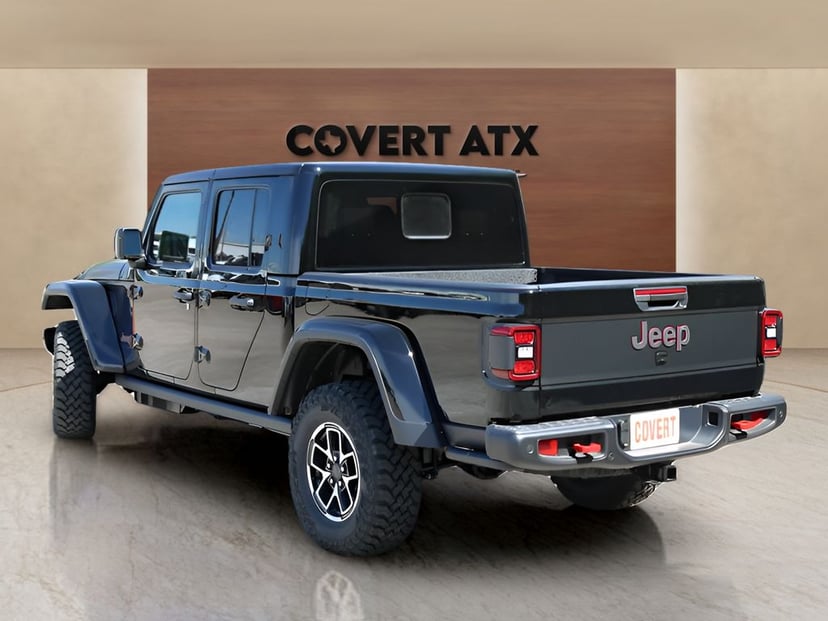 2026 Jeep Gladiator - Image 2