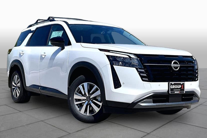 2026 Nissan Pathfinder - Image 1