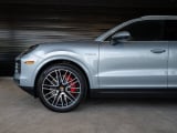 2026 Porsche Cayenne - Preview 11