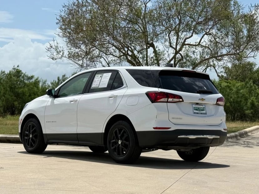2024 Chevrolet Equinox - Image 2