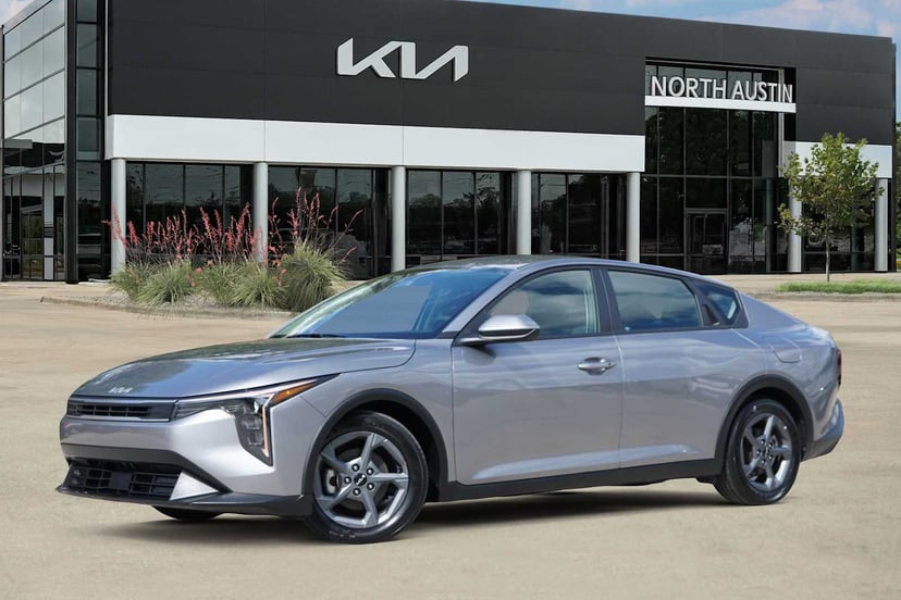 2025 Kia K4 - Image 1