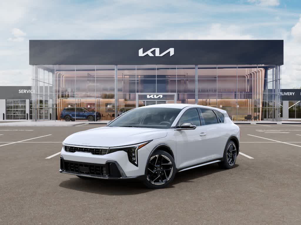 2026 Kia K4 - Image 1