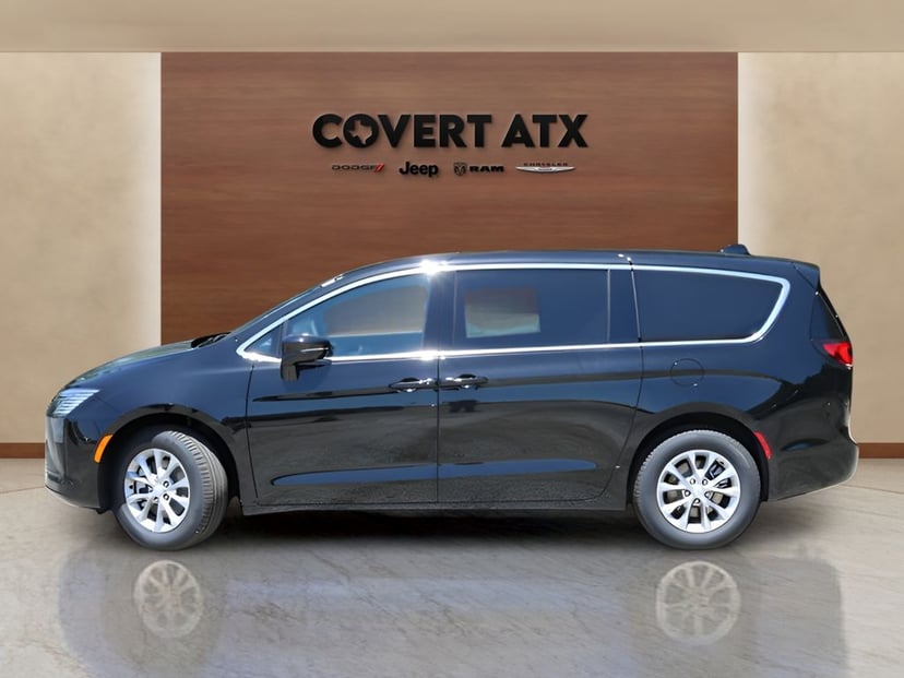 2027 Chrysler Pacifica - Image 2