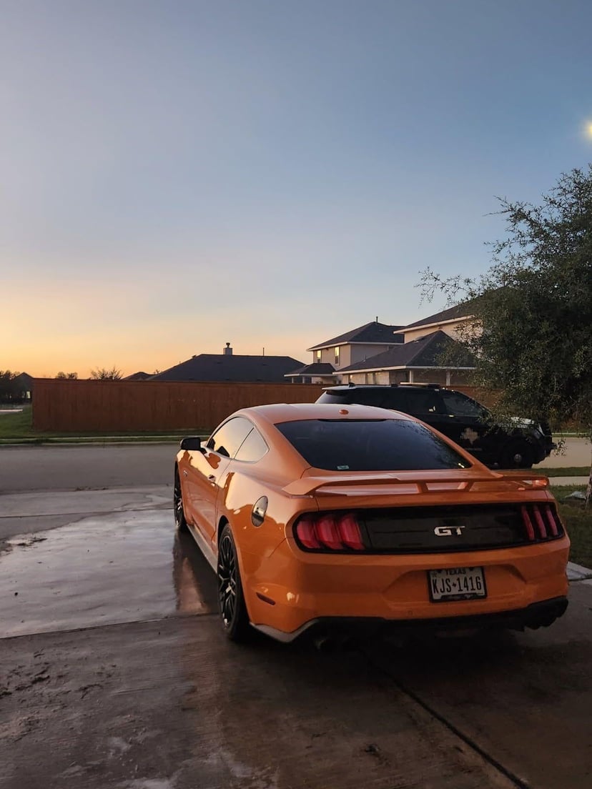 2018 Ford Mustang - Image 2