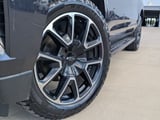 2023 Chevrolet Suburban - Preview 2