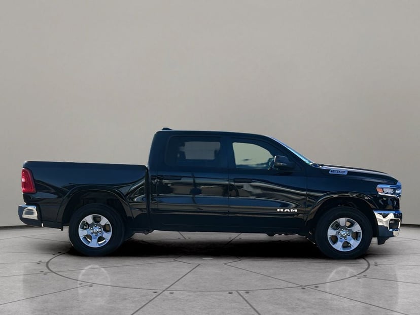 2026 Ram 1500 - Image 2