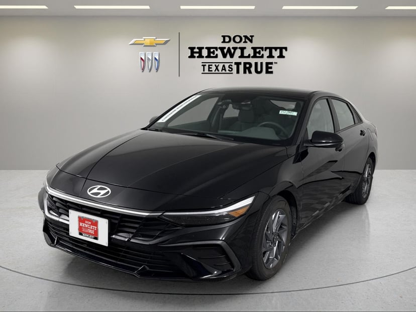 2024 Hyundai Elantra - Image 1