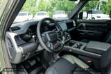 2026 Land Rover Defender - Preview 2