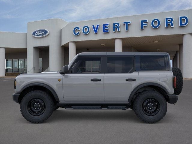 2026 Ford Bronco - Image 2