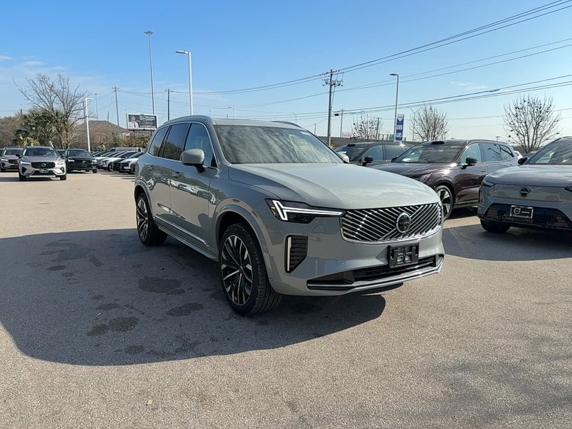 2026 Volvo XC90 - Image 1