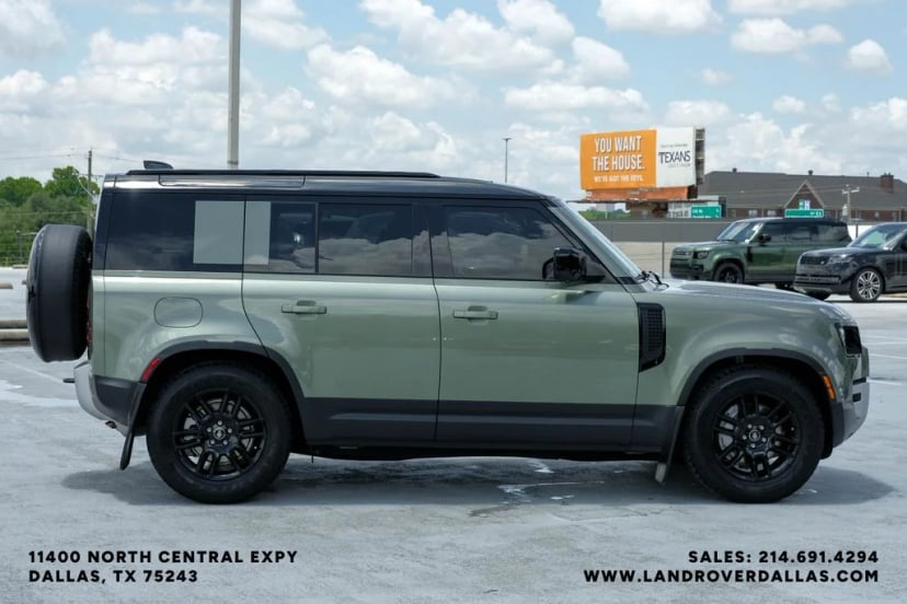 2025 Land Rover Defender - Image 1