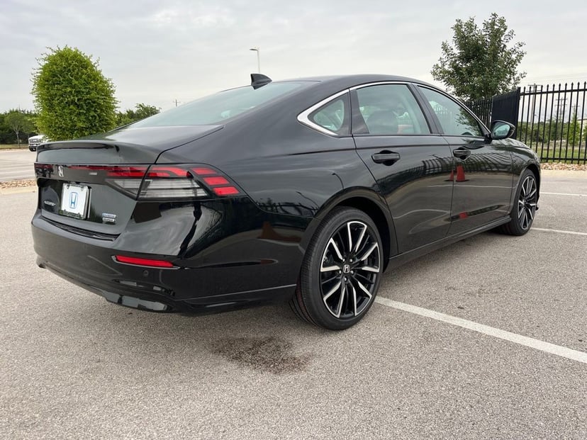 2026 Honda Accord - Image 2