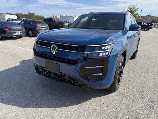 2027 Volkswagen Atlas - Image 1