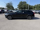 2018 Volvo V90CC - Preview 2