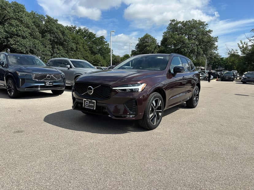 2026 Volvo XC60 - Image 1