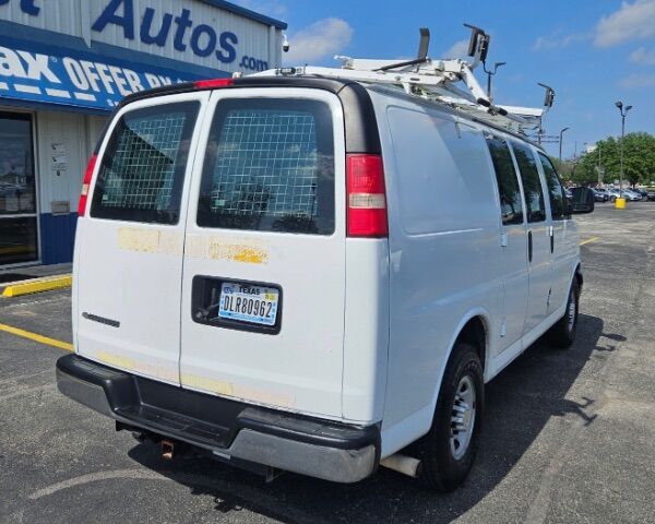2014 Chevrolet Express - Image 3