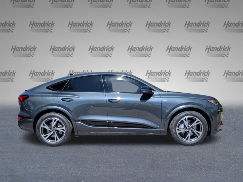 2027 Audi Q6 e-tron - Image 1