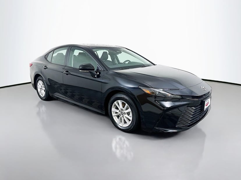 2025 Toyota Camry - Image 3