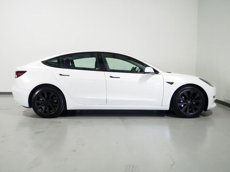 2023 Tesla Model 3 - Image 2
