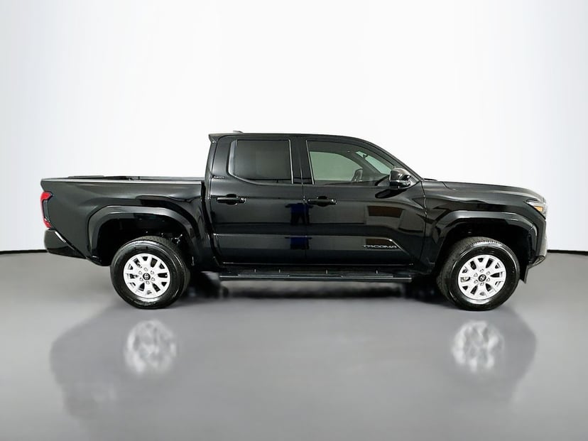 2025 Toyota Tacoma - Image 2