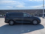 2023 Chrysler Pacifica - Preview 6