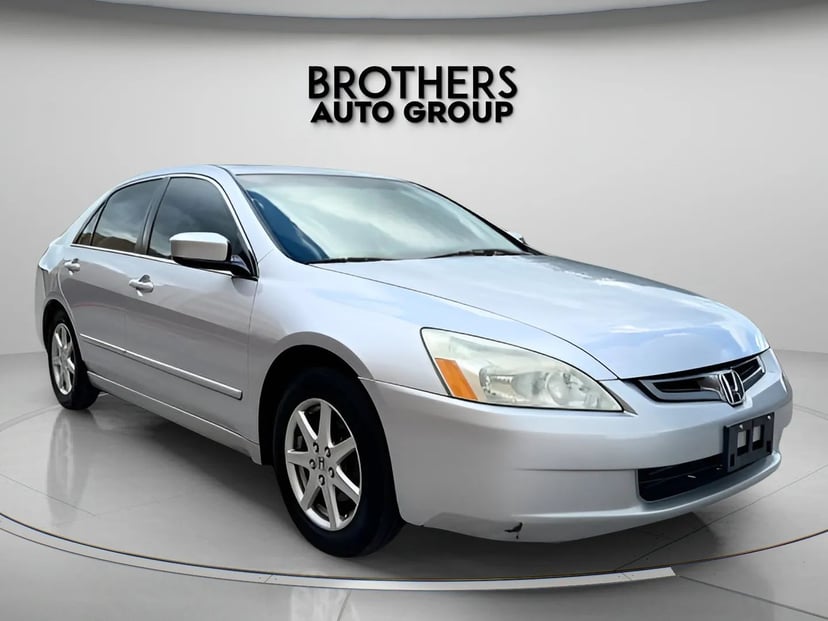 2004 Honda Accord - Image 3