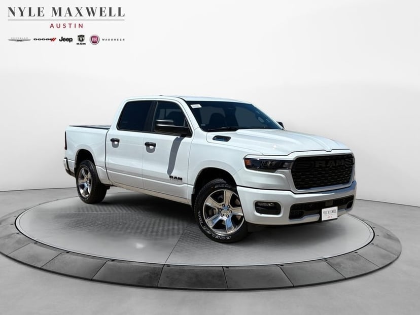 2026 Ram 1500 - Image 2