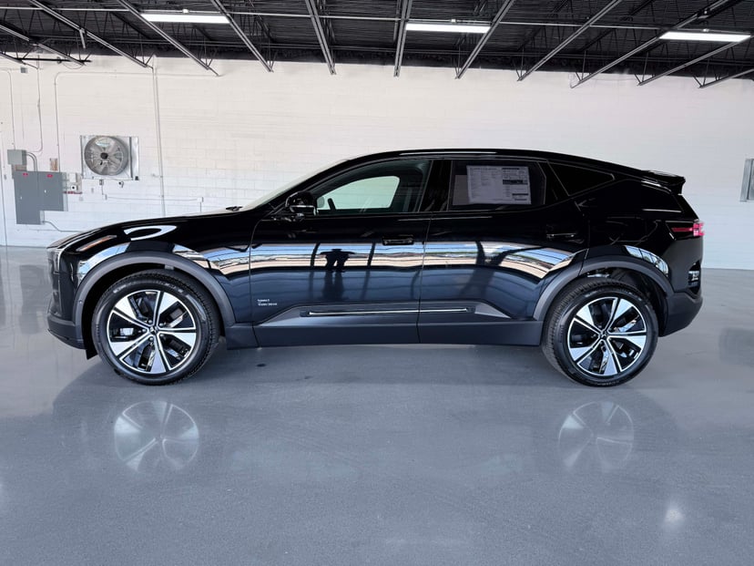 2025 Polestar 3 - Image 2