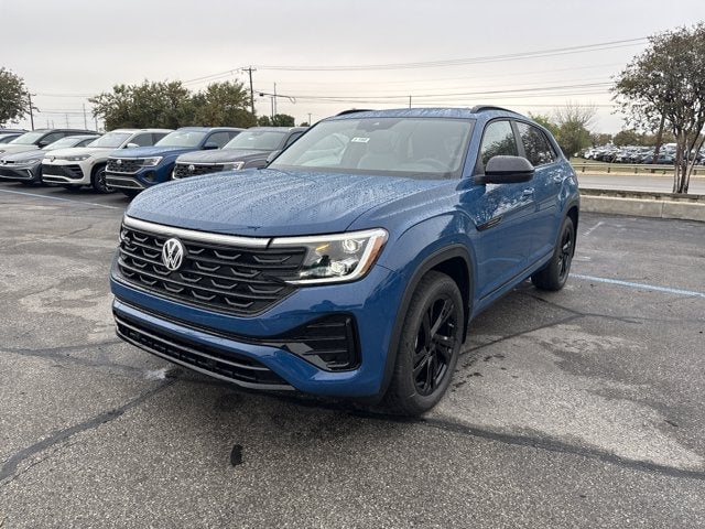 2026 Volkswagen Atlas Cross Sport - Image 1