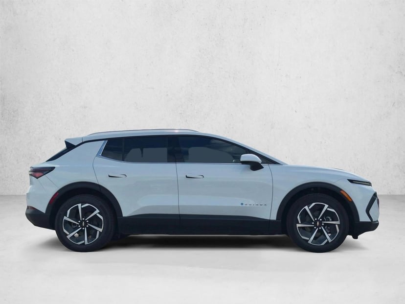 2026 Chevrolet Equinox EV - Image 2