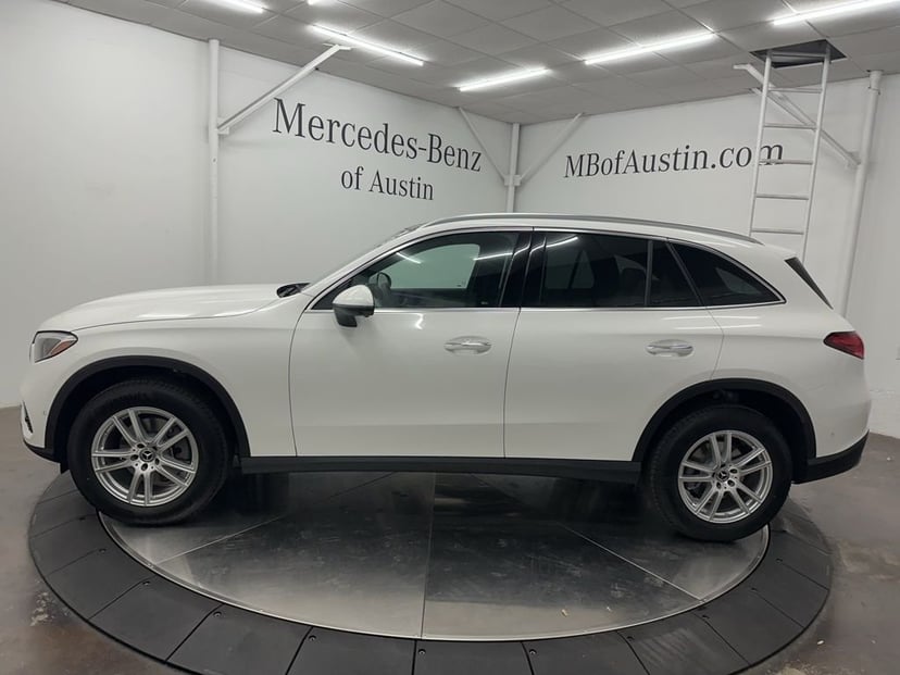 2026 Mercedes-Benz GLC - Image 1