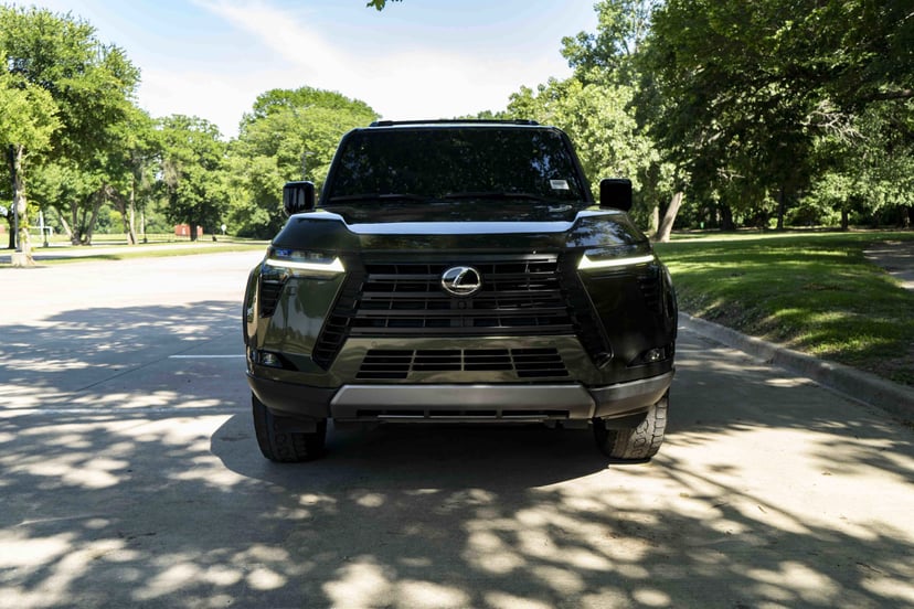 2024 Lexus GX - Image 1