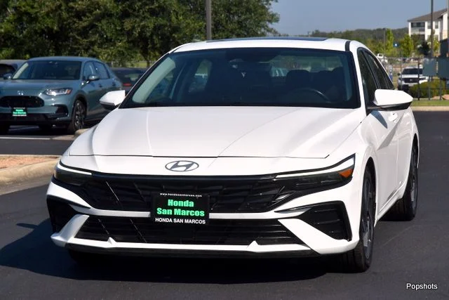 2025 Hyundai Elantra - Image 1