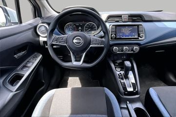 2025 Nissan Versa - Image 2