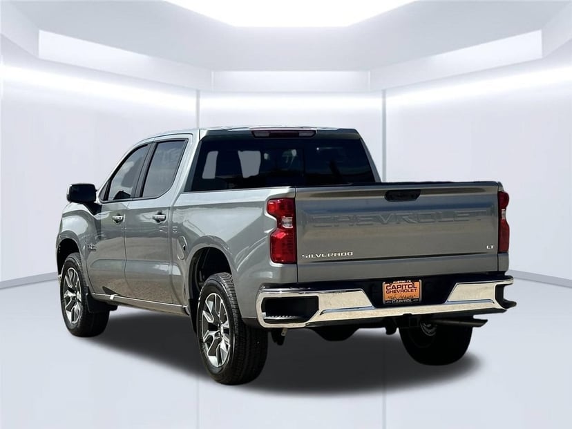 2026 Chevrolet Silverado 1500 - Image 2