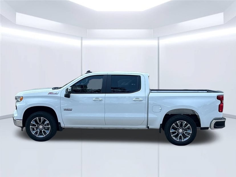 2026 Chevrolet Silverado 1500 - Image 2