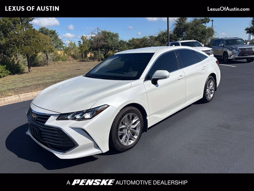 2020 Toyota Avalon - Image 1